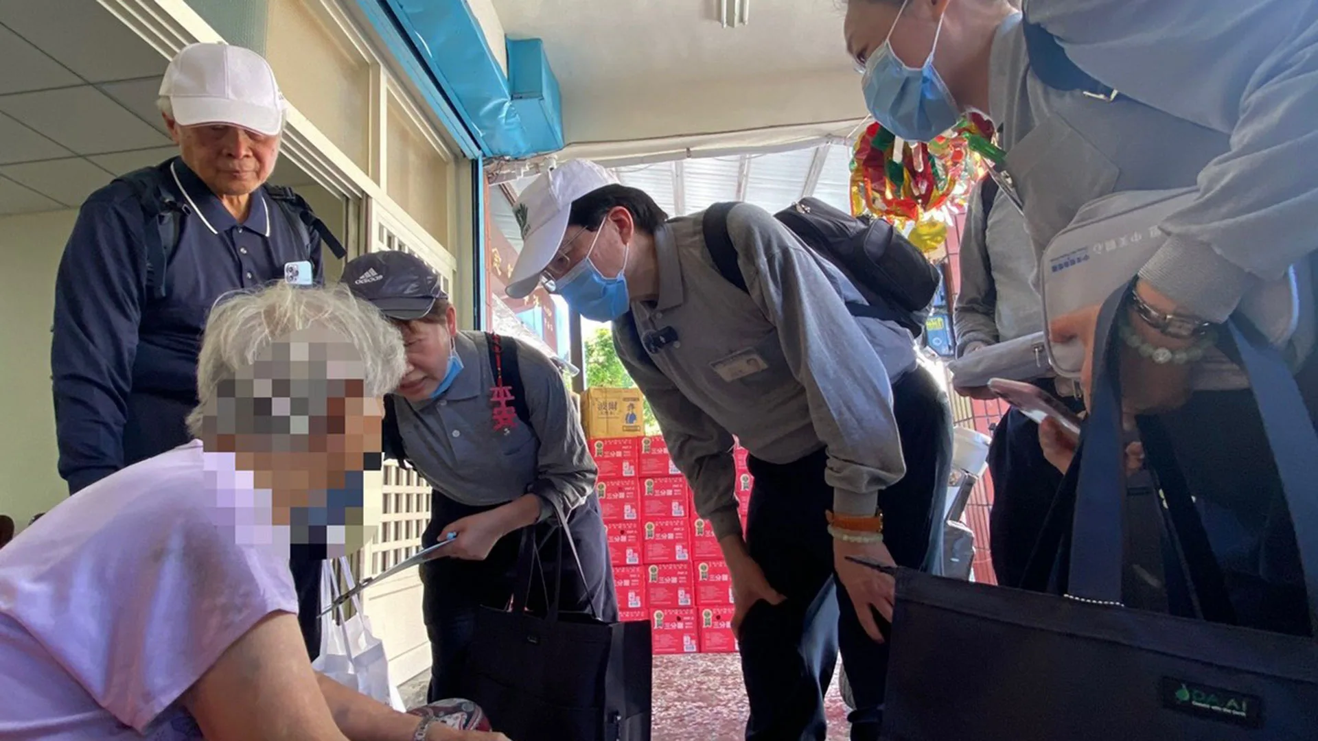 北慈醫護赴災區 協助光復整復家園