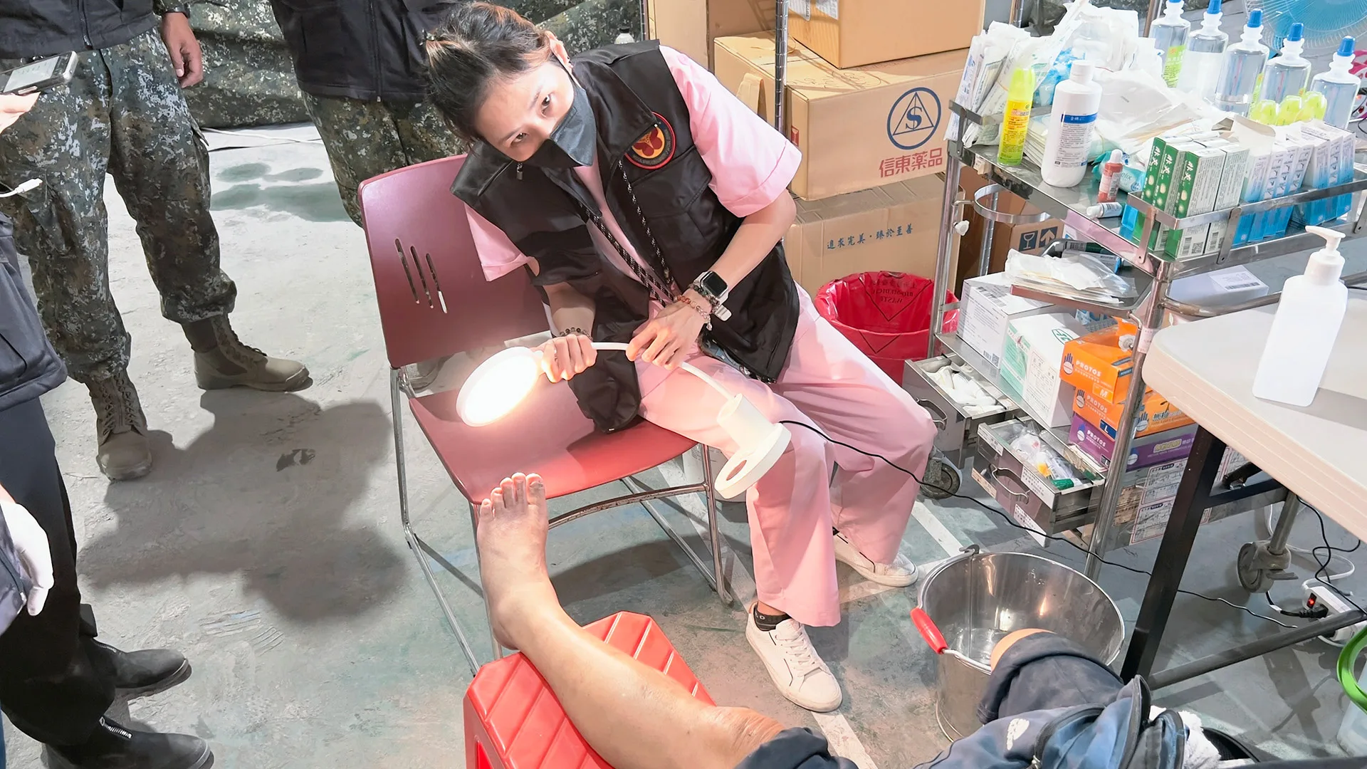 協助國軍進駐光復災區復原 「慈悲的光明燈」讓官兵足感心