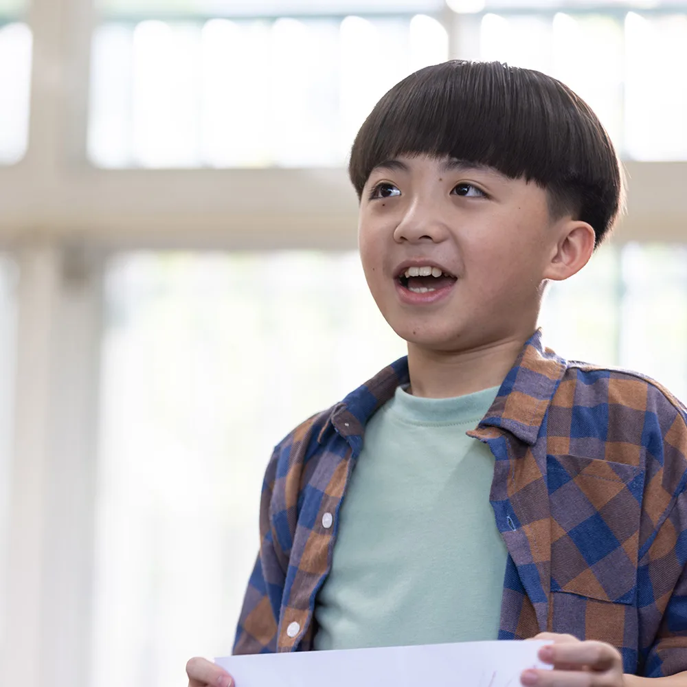 王宥謙 / 飾演 王志偉 (化名)