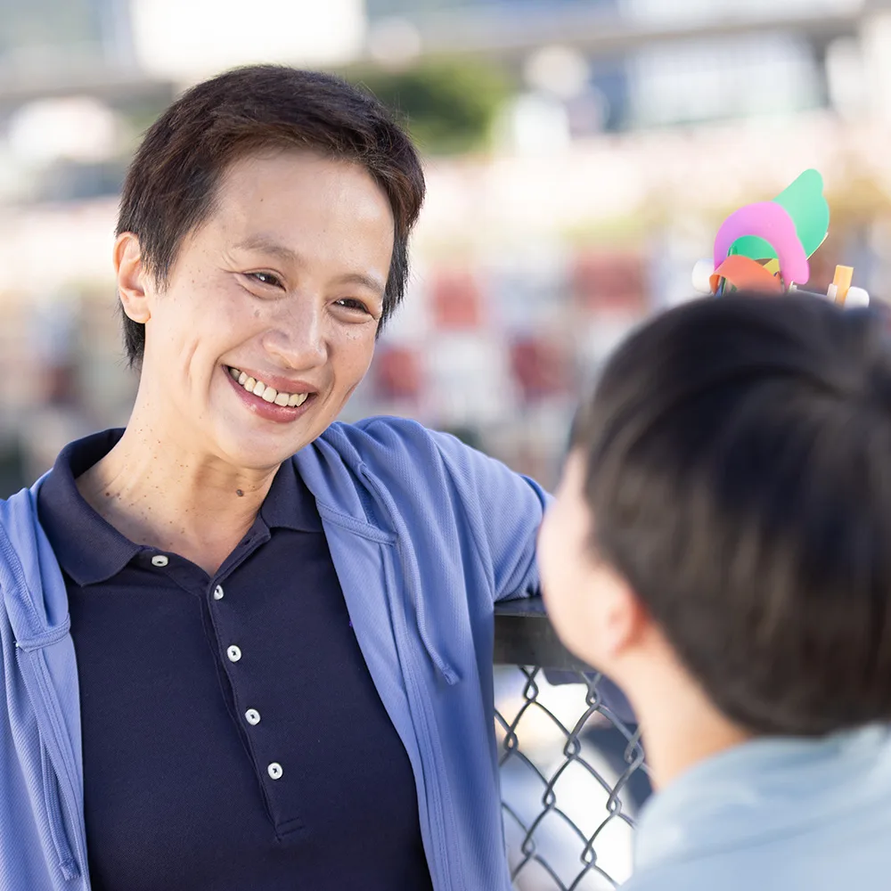 黃采儀 / 飾演 鄭老師